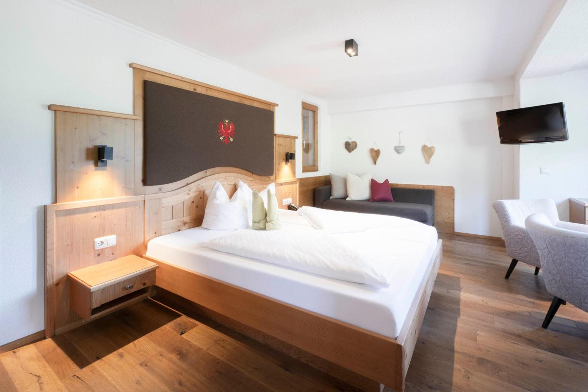 Lifestylepanoramahotel Erika Superior Neustift im Stubaital Exterior photo